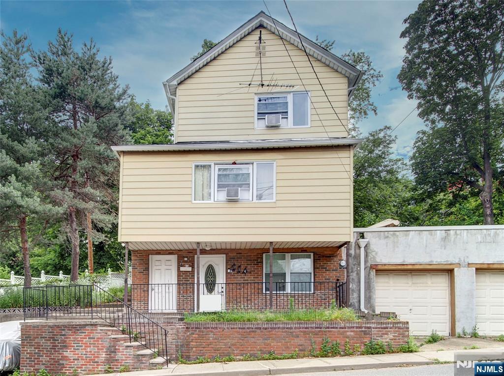 114 Hackensack Avenue,Ridgefield Park, NJ 07660