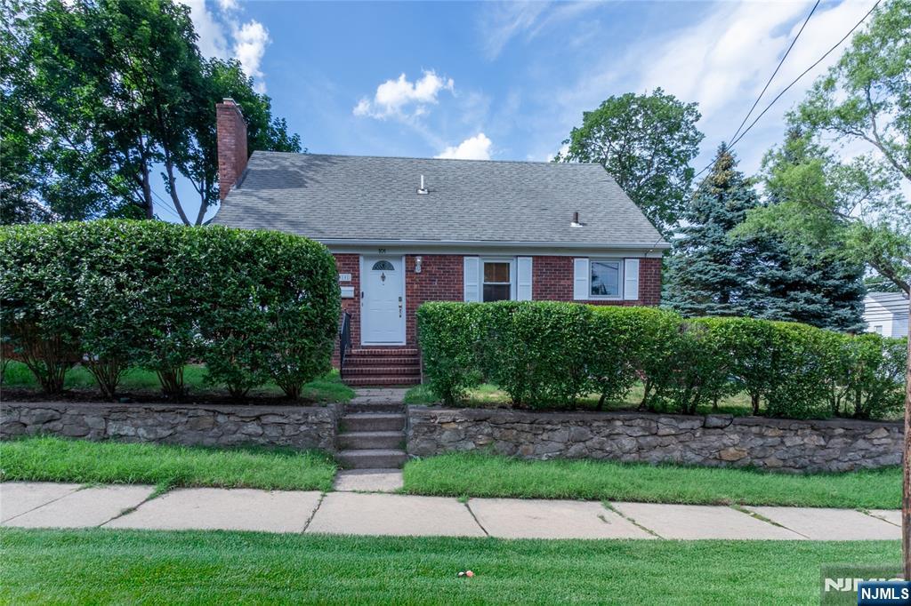 101 Sunset Lane,Tenafly, NJ 07670