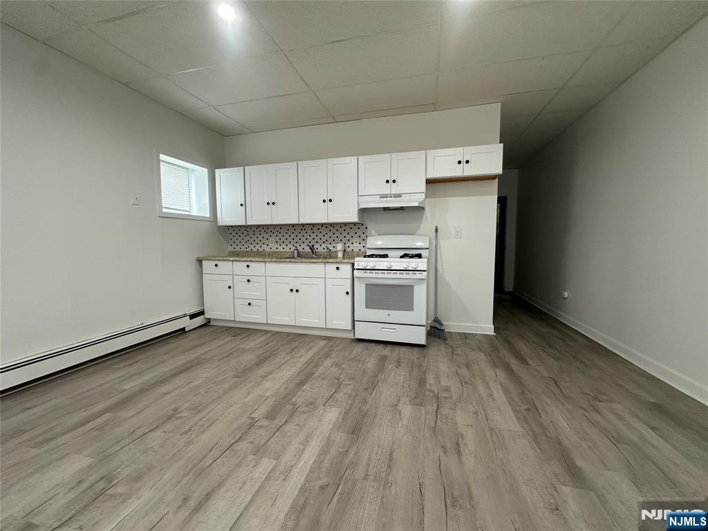 54 Stuyvesant Avenue,Lyndhurst, NJ 07071