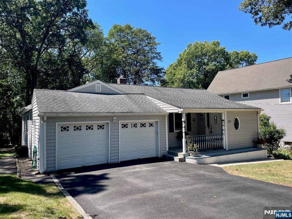 53 Summit Avenue,Midland Park, NJ 07432
