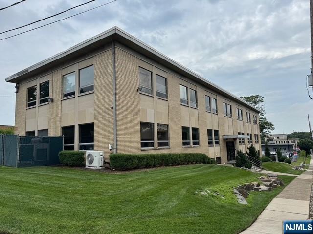 111 Charlotte Place,Englewood Cliffs, NJ 07632