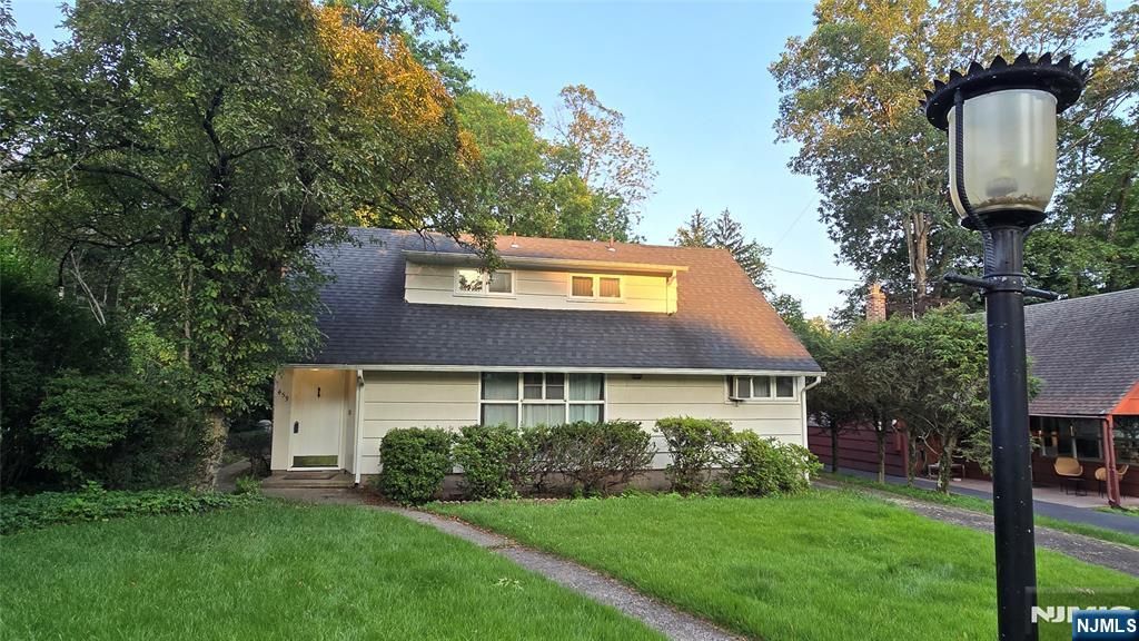 459 Summit Street,Ridgewood, NJ 07450