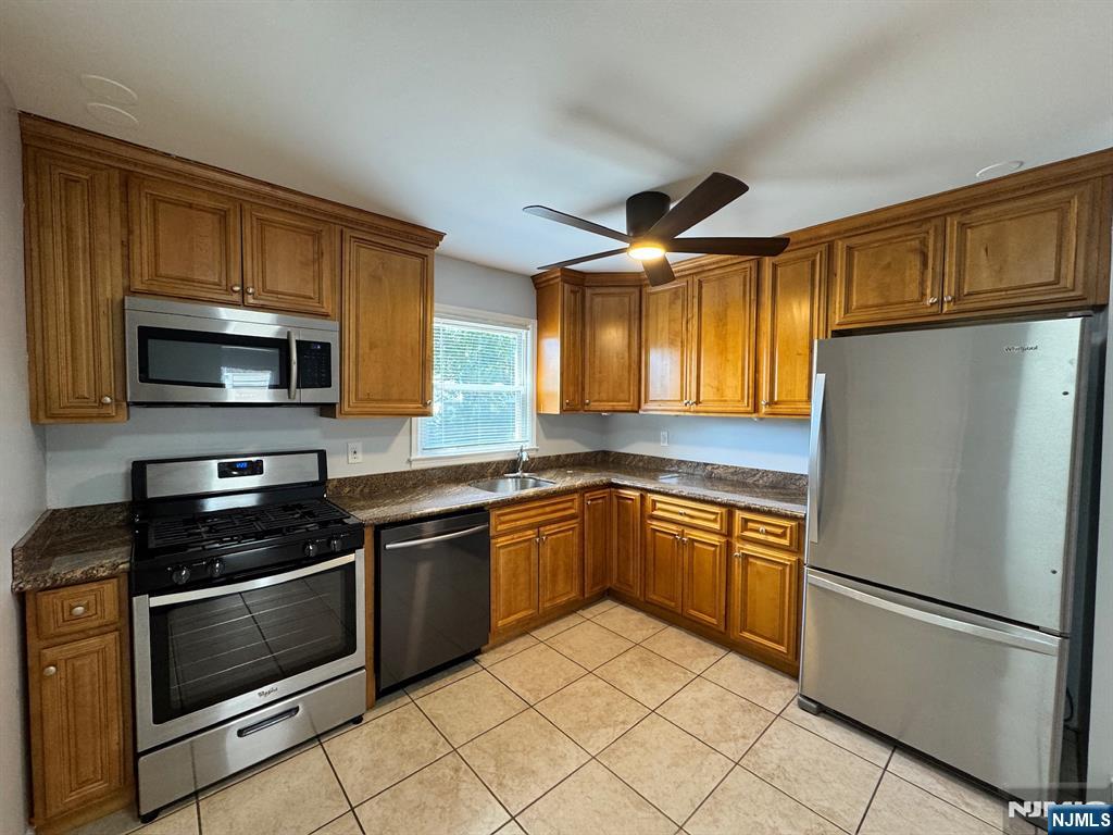 5 Daniel Court,Saddle Brook, NJ 07663