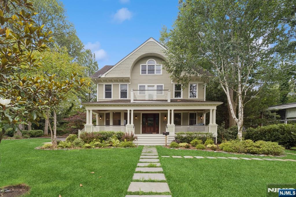 24 Westervelt Avenue,Tenafly, NJ 07670