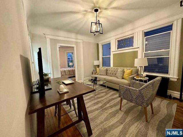 22 Mission Street,Montclair, NJ 07042