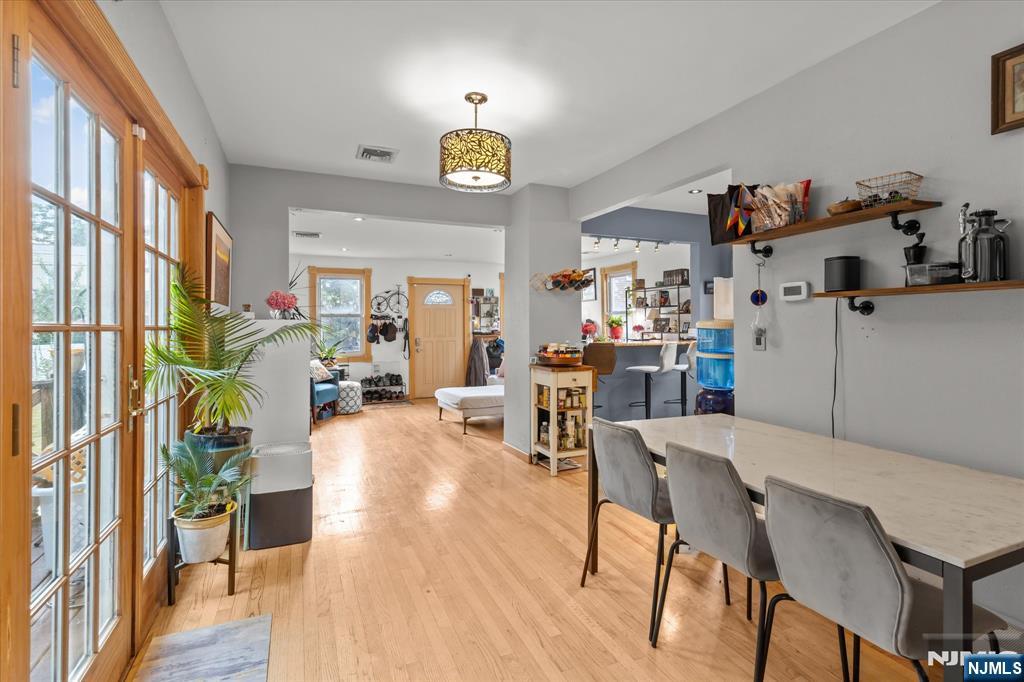 274 Warren Street,Lyndhurst, NJ 07071
