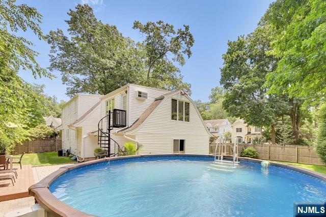 19 Ryerson Place,Closter, NJ 07624