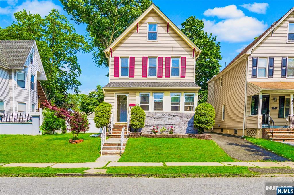 28 Westcott Street,East Orange, NJ 07017