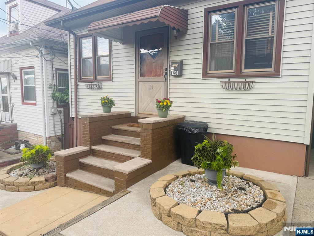 1204 86th Street,North Bergen, NJ 07047