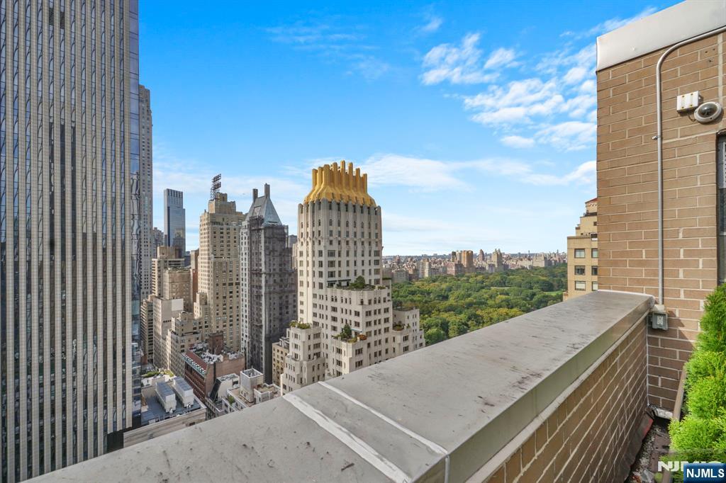 58 58th Street,Manhattan, NJ 10019