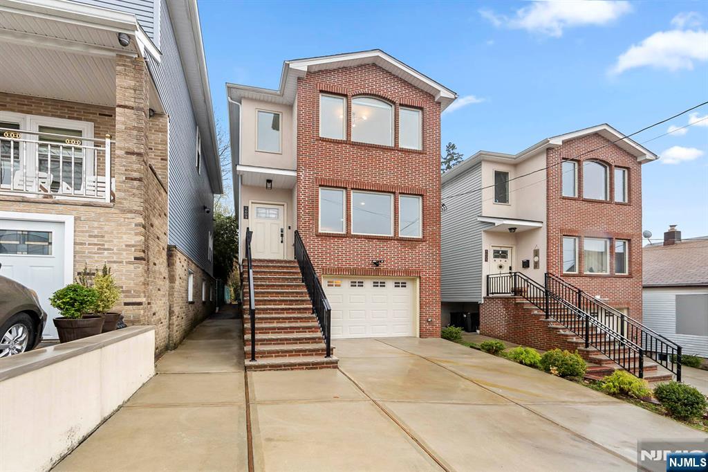 1603 71st Street,North Bergen, NJ 07047