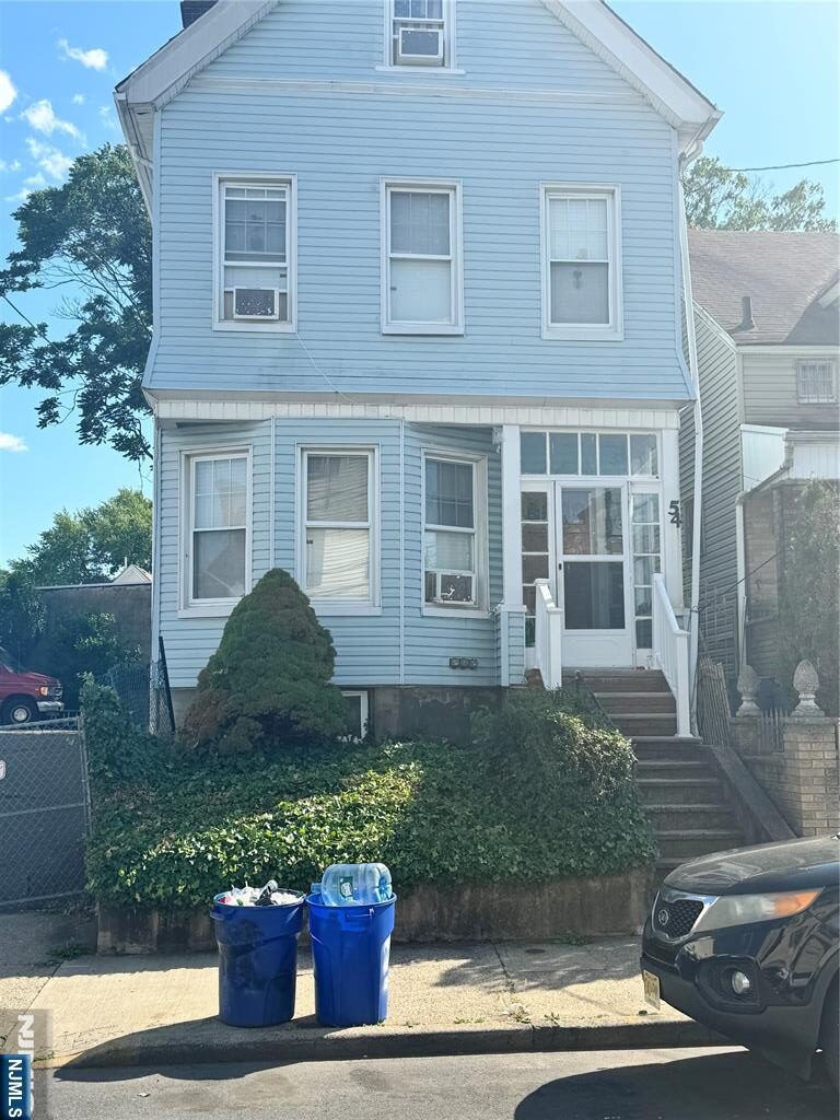 54 Winthrop Street,Newark, NJ 07104