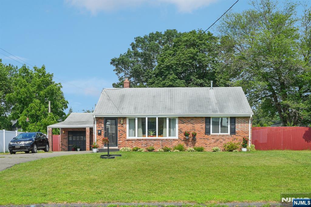 20 Leonard Terrace,Wayne, NJ 07470