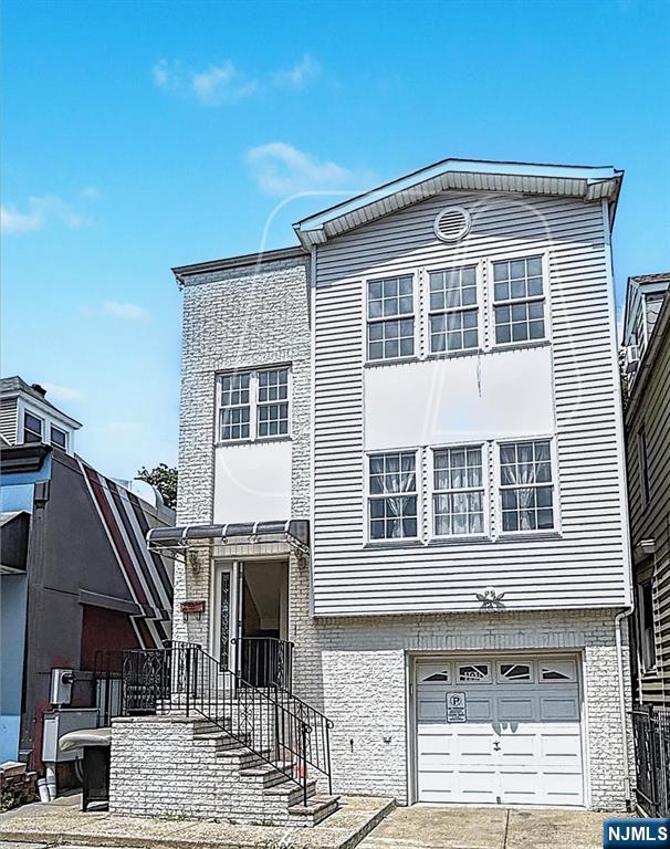 191 Kearny Avenue,Kearny, NJ 07032