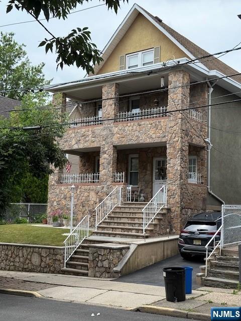 77 Washington Place,East Rutherford, NJ 07073