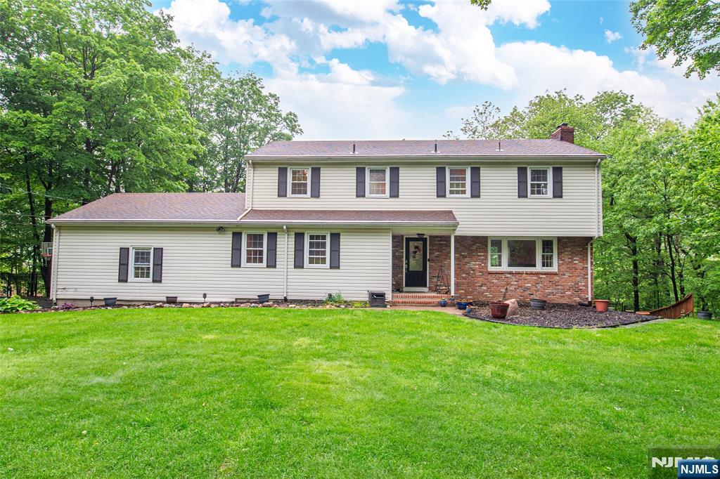 14 Chilhowie Drive,Kinnelon Borough, NJ 07405