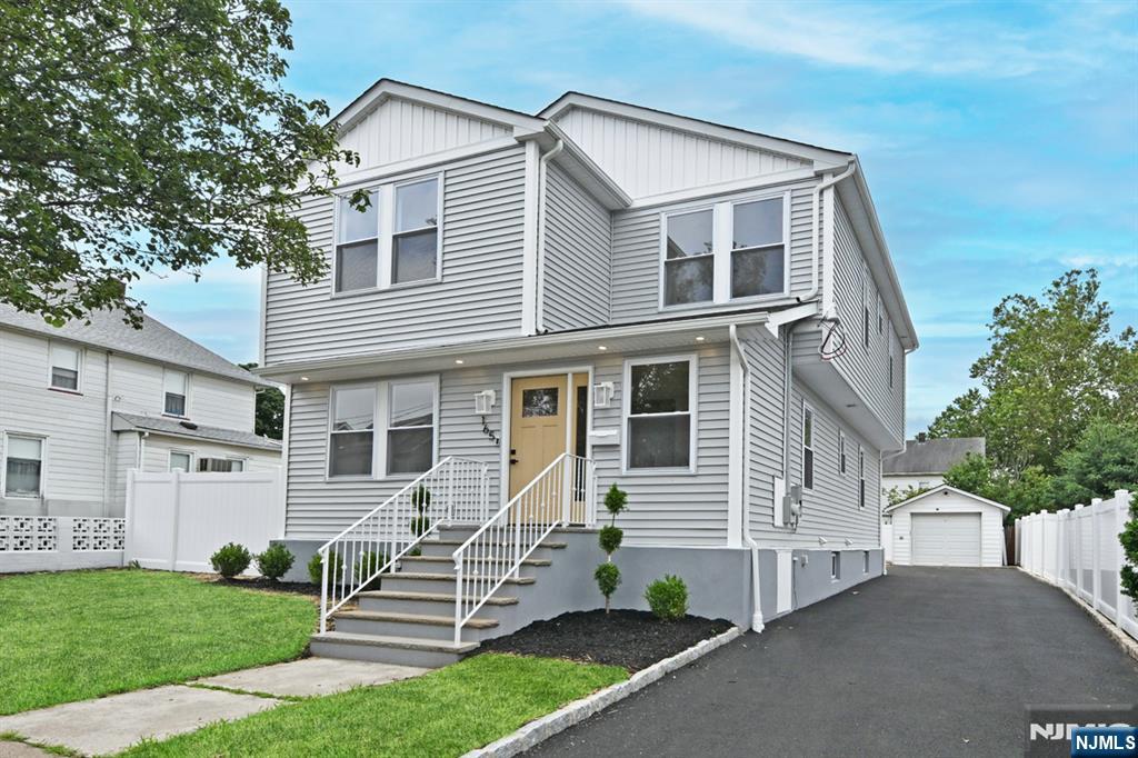 165 2nd Street,Clifton, NJ 07011