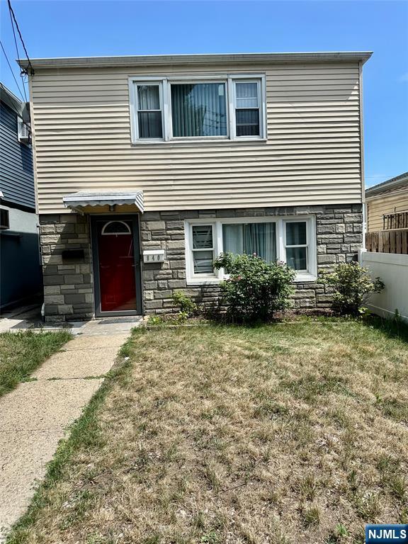 840 8th Street,Secaucus, NJ 07094