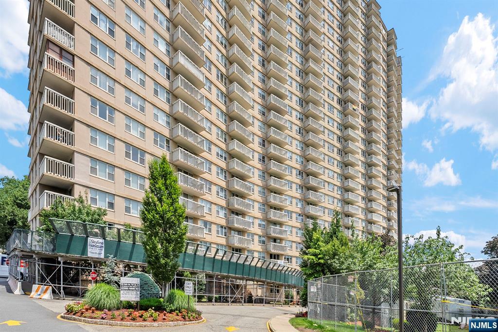 555 North Avenue,Fort Lee, NJ 07024