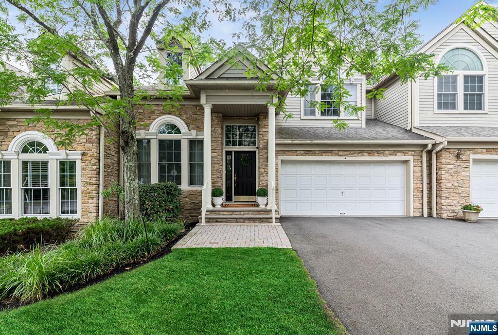 4 Alpine Drive,North Haledon, NJ 07508
