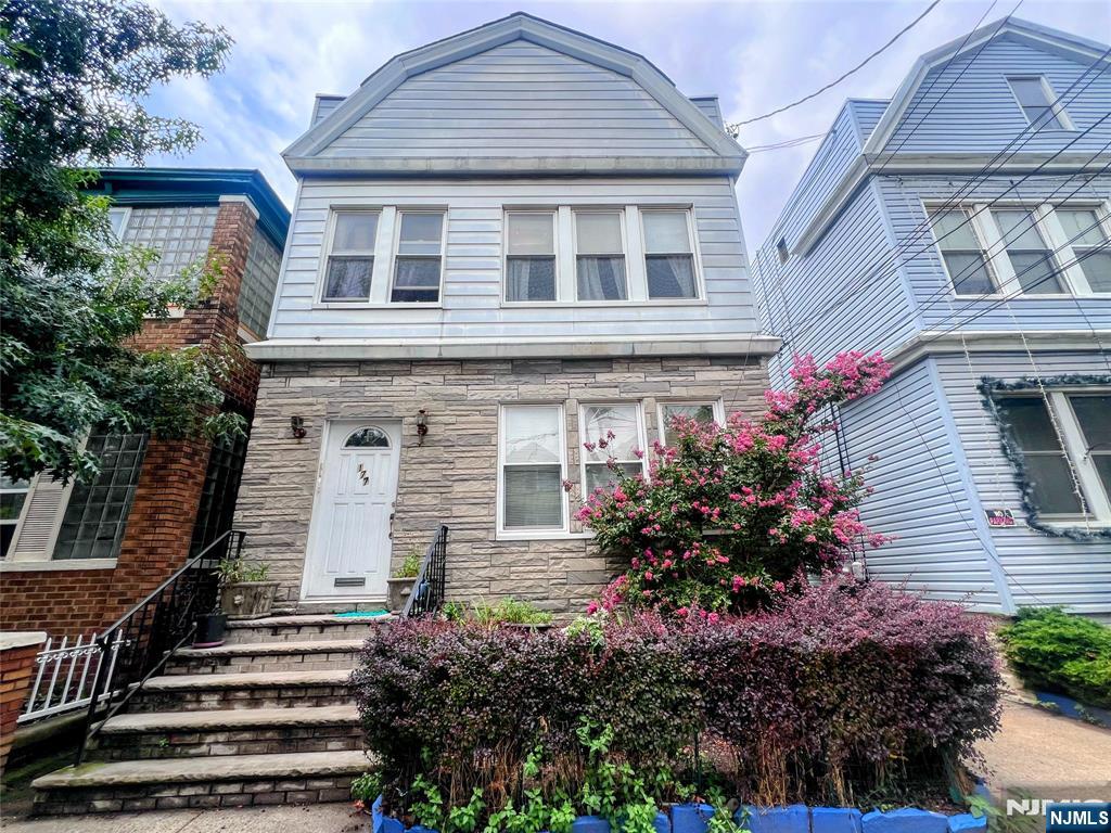 177 Columbia Avenue,Jersey City, NJ 07307