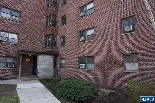 3030 Edwin Avenue,Fort Lee, NJ 07024