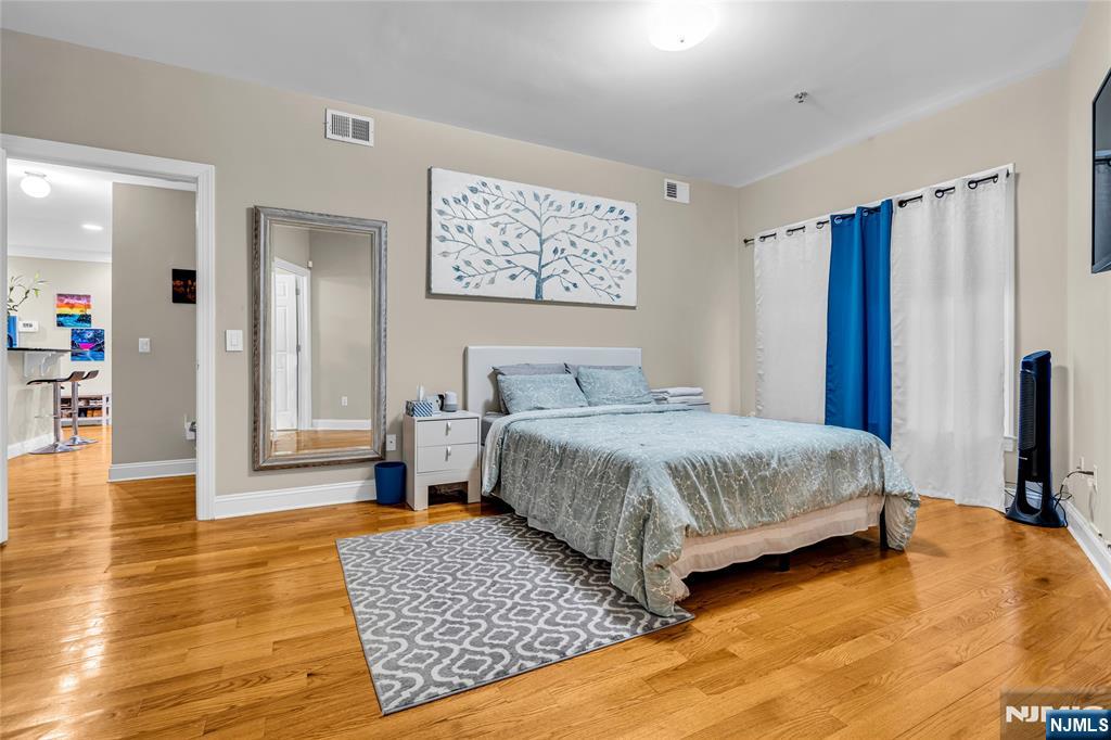 30 Austin Street,Newark, NJ 07114