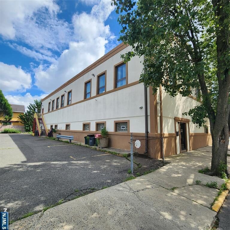 111 Lester Street,Wallington, NJ 07057