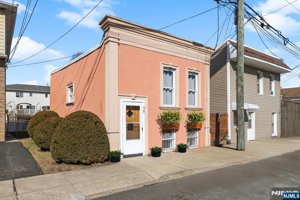 39 Franklin Avenue,Garfield, NJ 07026