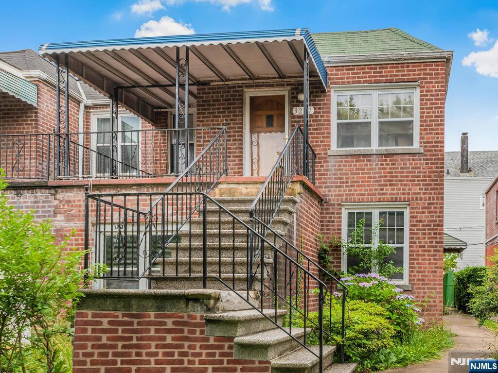 3227 Bruckner Boulevard,Bronx, NJ 10461