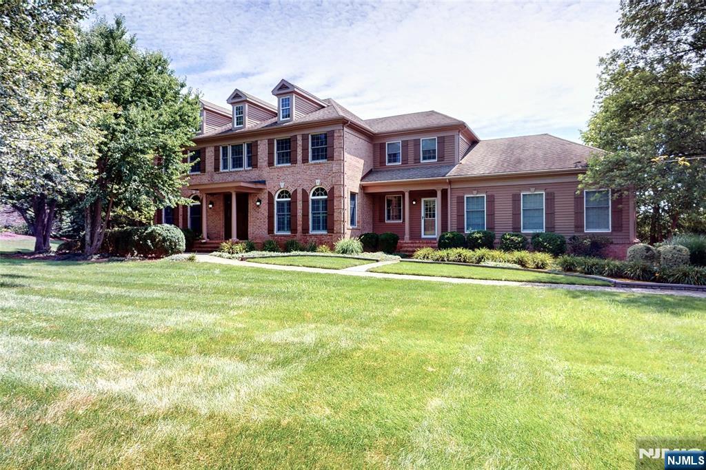365 Mine Brook Road,Far Hills, NJ 07931
