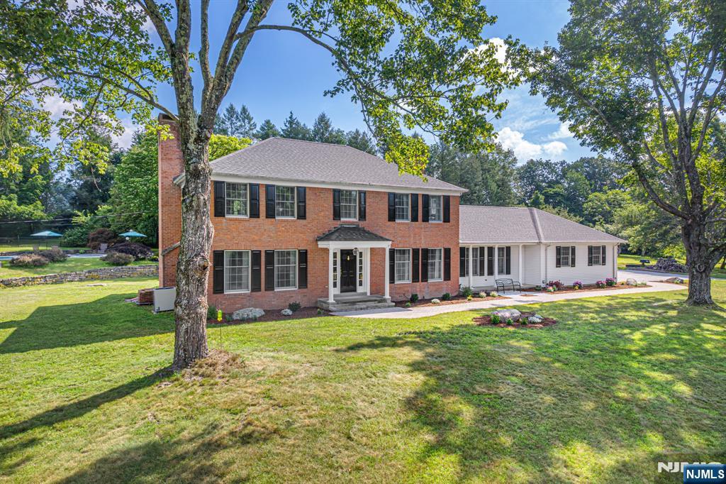 208 Willows Road,Fredon, NJ 07860