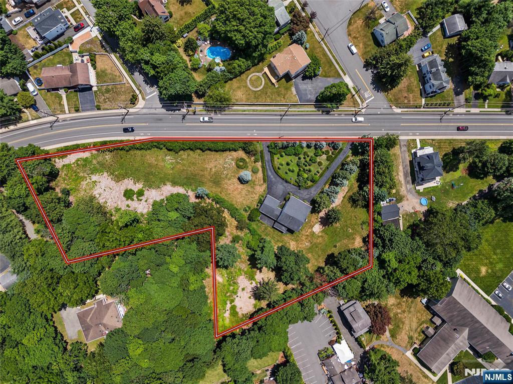 409 High Mountain Road,North Haledon, NJ 07508