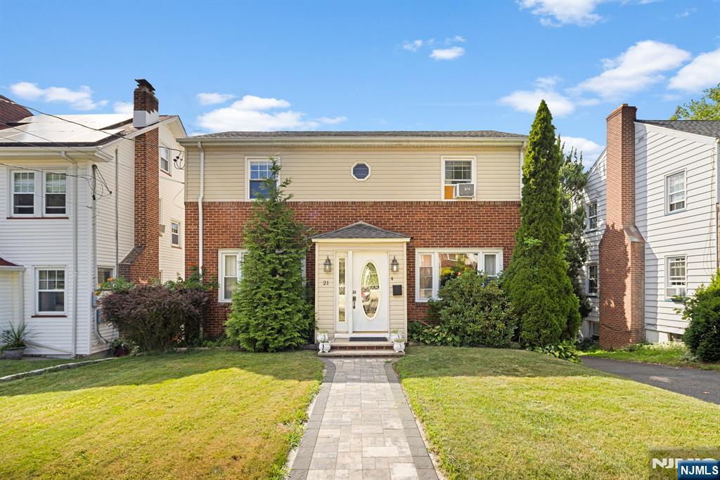 21 Livingston Avenue,Kearny, NJ 07032