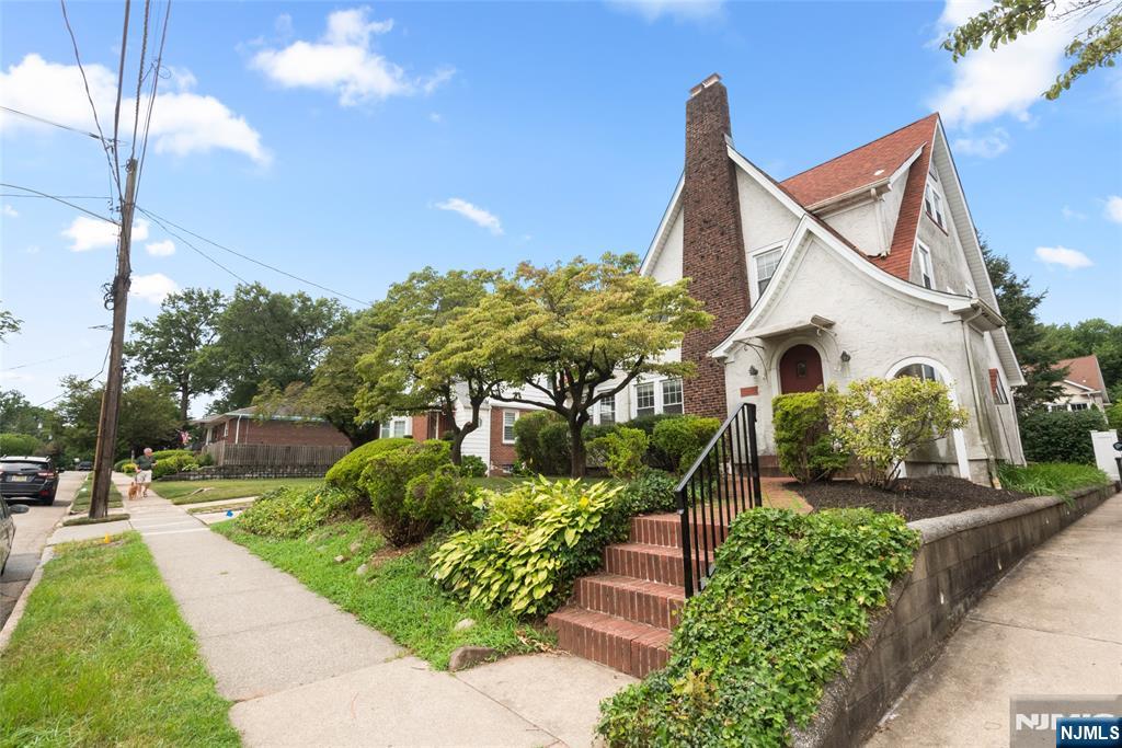 144 Irving Place,Rutherford, NJ 07070
