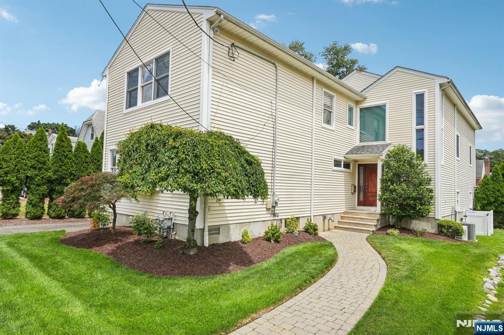 230 High Mountain Road,North Haledon, NJ 07508