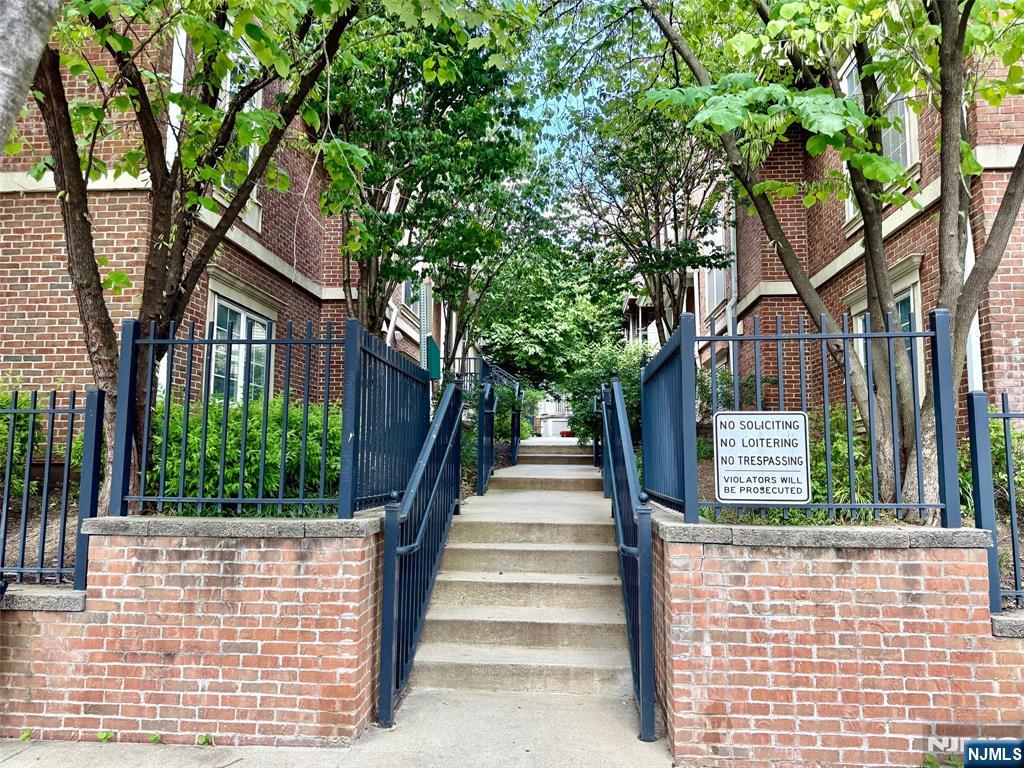 200 Dey Street,Harrison, NJ 07029