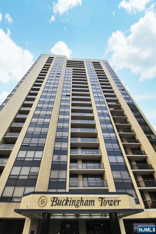 800 Palisade Avenue,Fort Lee, NJ 07024