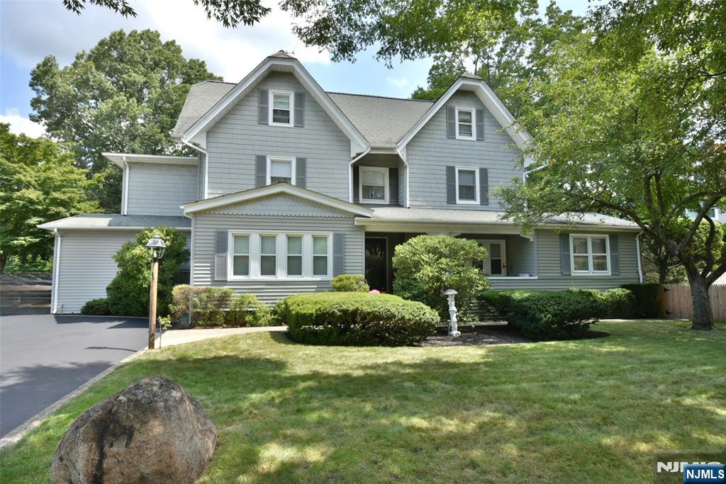 80 Washington Place,Ridgewood, NJ 07450