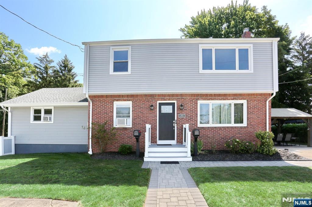 123 Pearl Street,Dumont, NJ 07628