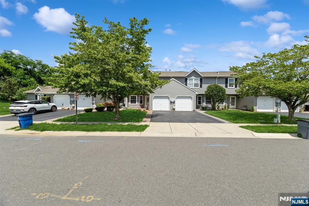 7 Sloop Square,Howell, NJ 07728