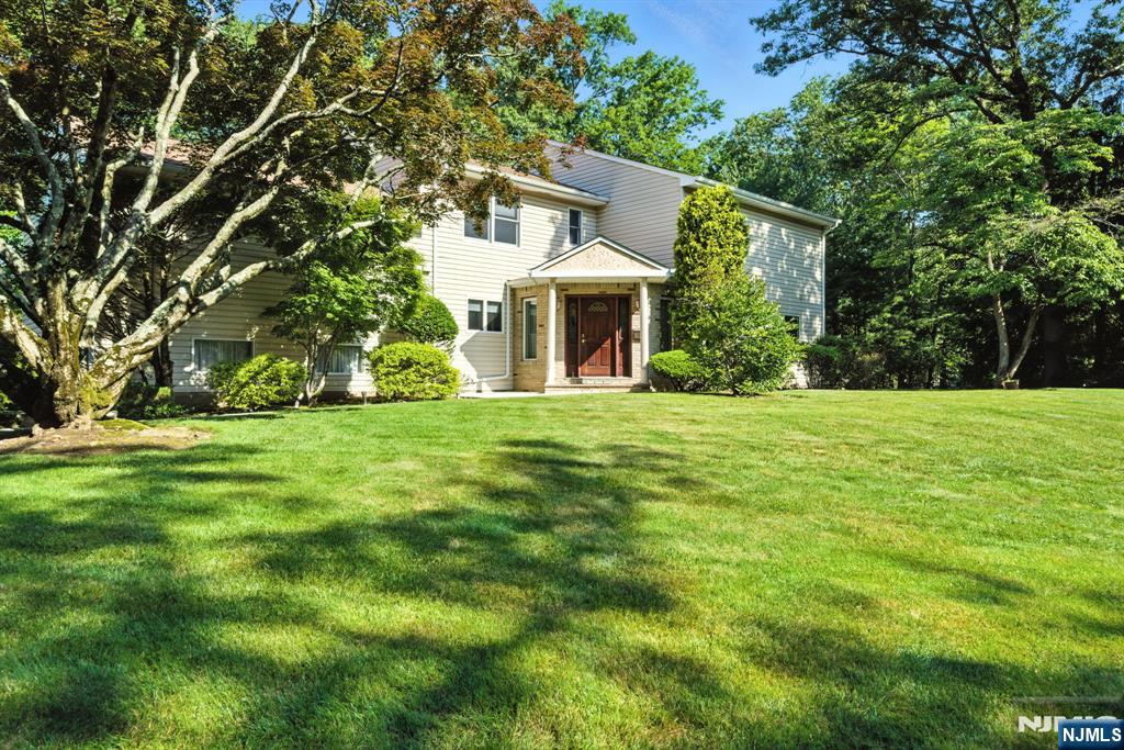 7 Stony Ridge Drive,Hillsdale, NJ 07642
