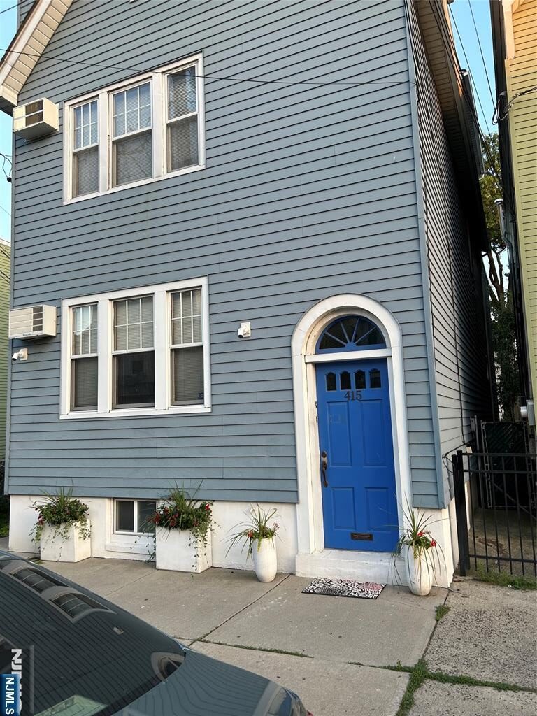 415-417 Hamilton Street,Harrison, NJ 07029