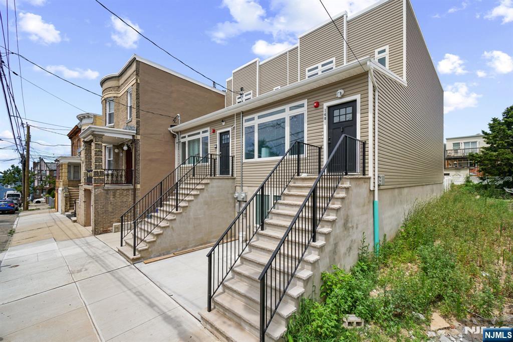 1400 9th Street,North Bergen, NJ 07047