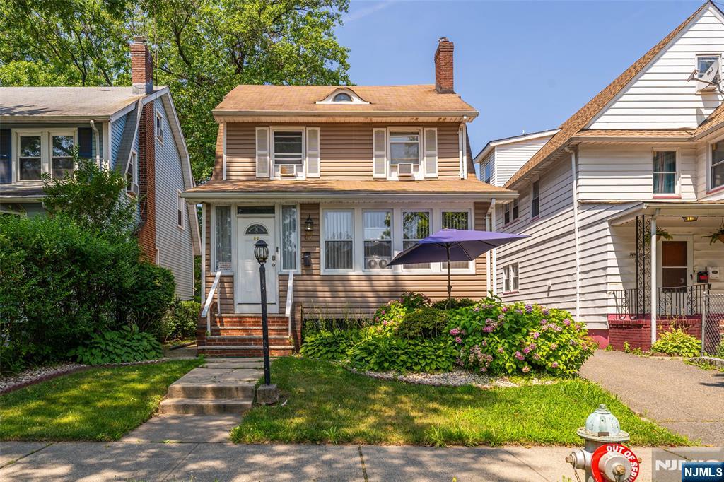 47 Ampere Parkway,East Orange, NJ 07017