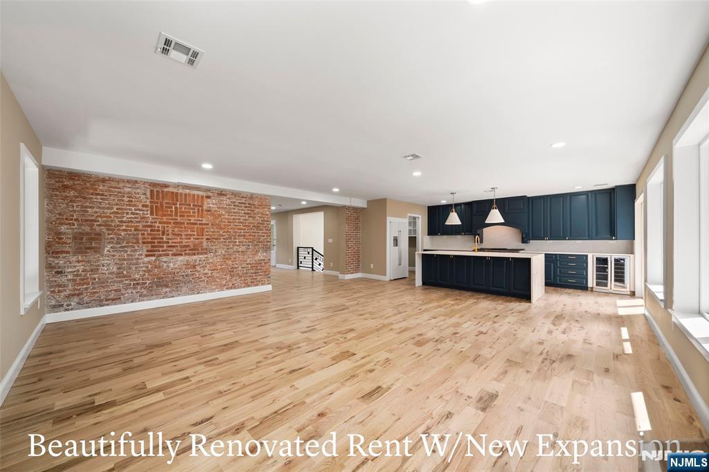 572 Ridgeland Terrace,Englewood, NJ 07631