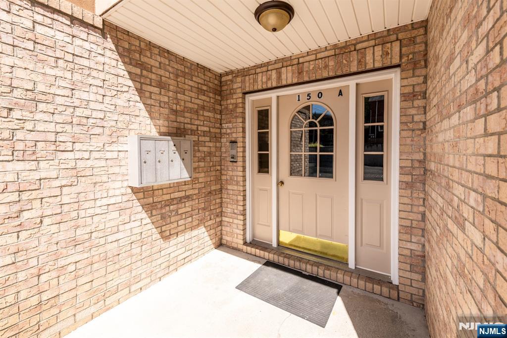 150 Grand Avenue,Hackensack, NJ 07601
