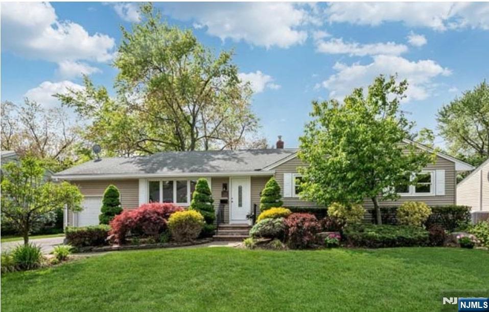 138 Sunset Street,Dumont, NJ 07628