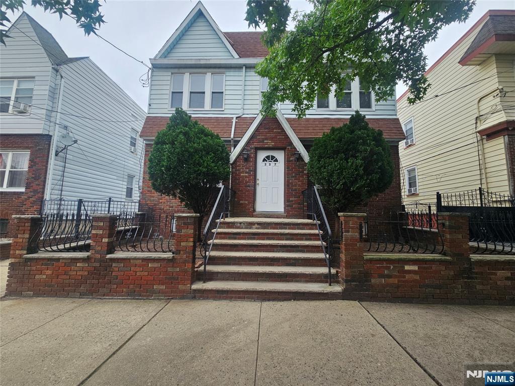 339 13th Street,Newark, NJ 07107
