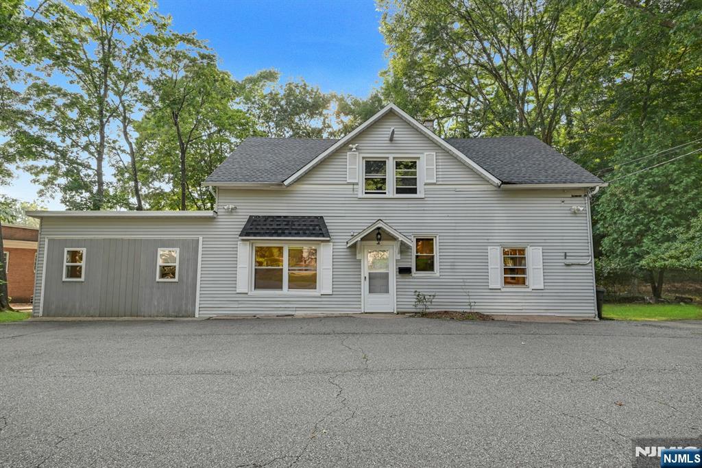 288 Van Dien Avenue,Ridgewood, NJ 07450